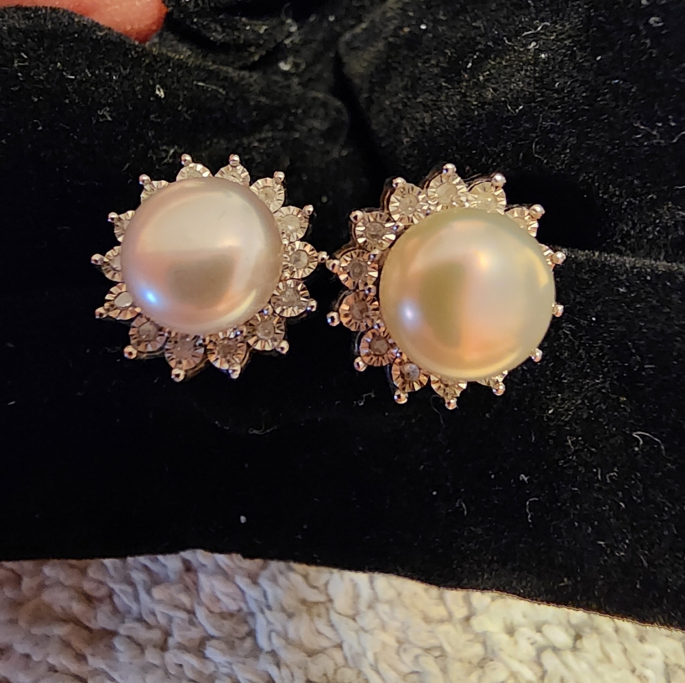 Elegant Fresh Pearl and Silver Stud Earrings